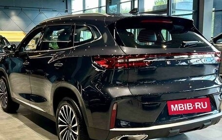 CheryExeed TXL, 2024 год, 3 880 000 рублей, 4 фотография