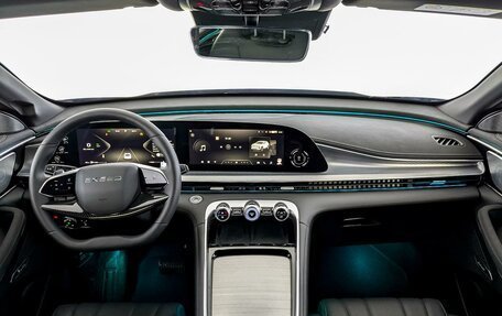 CheryExeed TXL, 2024 год, 3 880 000 рублей, 10 фотография