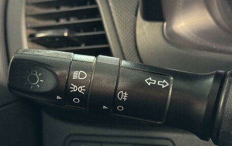 Hyundai Solaris II рестайлинг, 2013 год, 929 000 рублей, 14 фотография