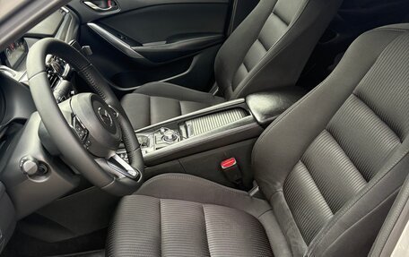 Mazda 6, 2017 год, 1 990 000 рублей, 14 фотография