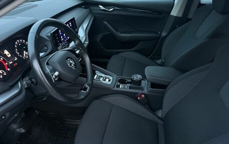 Skoda Octavia IV, 2021 год, 2 050 000 рублей, 13 фотография