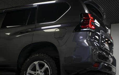 Toyota Land Cruiser Prado 150 рестайлинг 2, 2018 год, 4 495 000 рублей, 23 фотография