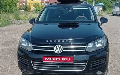 Volkswagen Touareg III, 2011 год, 2 250 000 рублей, 1 фотография