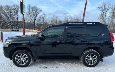 Toyota Land Cruiser Prado 150 рестайлинг 2, 2021 год, 5 500 000 рублей, 2 фотография