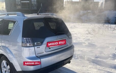 Mitsubishi Outlander III рестайлинг 3, 2008 год, 1 100 000 рублей, 4 фотография