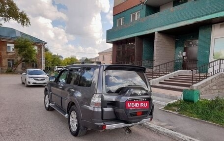 Mitsubishi Pajero IV, 2017 год, 3 200 000 рублей, 2 фотография