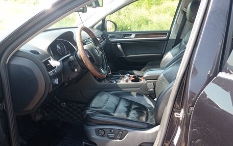 Volkswagen Touareg III, 2011 год, 2 250 000 рублей, 6 фотография