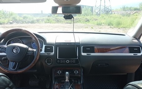 Volkswagen Touareg III, 2011 год, 2 250 000 рублей, 9 фотография