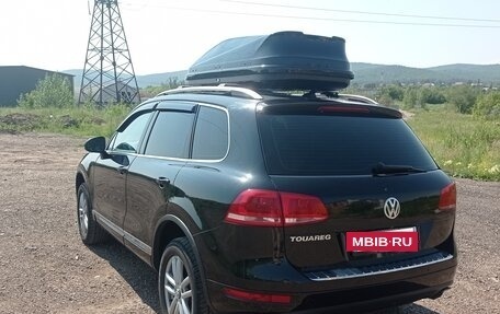 Volkswagen Touareg III, 2011 год, 2 250 000 рублей, 4 фотография