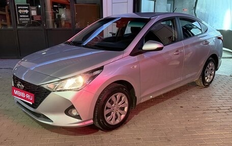 Hyundai Solaris II рестайлинг, 2021 год, 1 535 000 рублей, 3 фотография