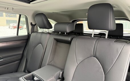 Toyota Highlander, 2026 год, 5 290 000 рублей, 18 фотография