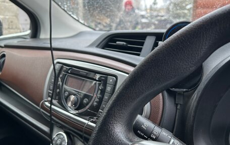 Toyota Vitz, 2012 год, 860 000 рублей, 14 фотография