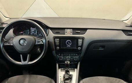 Skoda Octavia, 2016 год, 1 599 000 рублей, 10 фотография