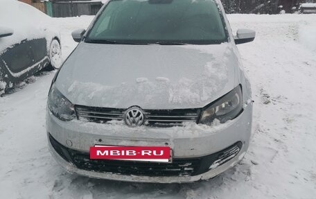 Volkswagen Polo VI (EU Market), 2011 год, 250 000 рублей, 3 фотография