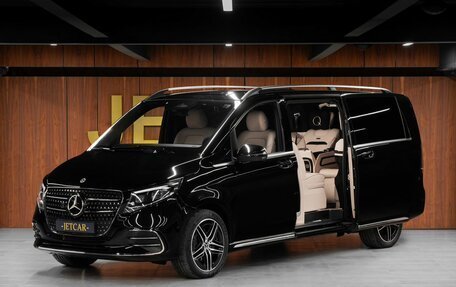 Mercedes-Benz V-Класс, 2025 год, 41 700 000 рублей, 3 фотография
