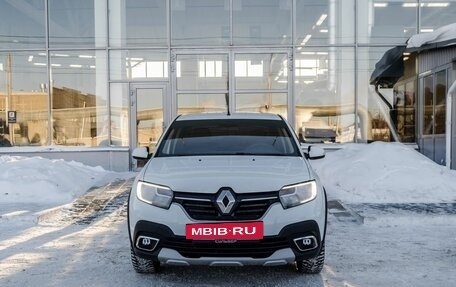 Renault Logan II, 2021 год, 1 000 000 рублей, 3 фотография