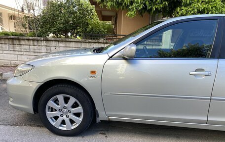 Toyota Camry V40, 2003 год, 750 000 рублей, 2 фотография