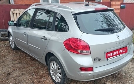 Renault Clio III, 2010 год, 550 000 рублей, 3 фотография