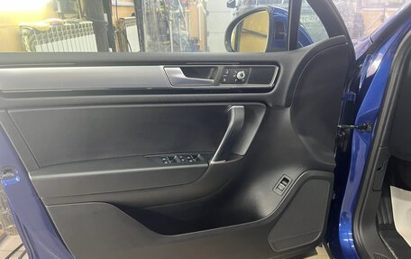 Volkswagen Touareg III, 2015 год, 3 350 000 рублей, 11 фотография