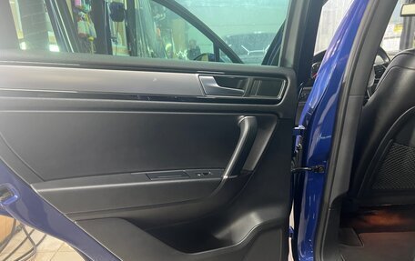 Volkswagen Touareg III, 2015 год, 3 350 000 рублей, 13 фотография