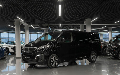 Peugeot Traveller I, 2018 год, 3 100 000 рублей, 2 фотография