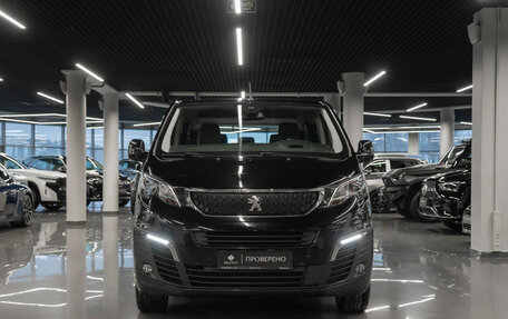 Peugeot Traveller I, 2018 год, 3 100 000 рублей, 4 фотография