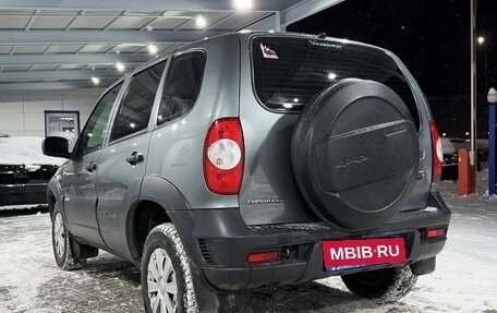 Chevrolet Niva I рестайлинг, 2016 год, 649 000 рублей, 3 фотография