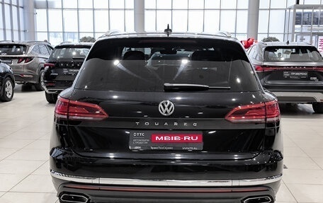 Volkswagen Touareg III, 2020 год, 4 950 000 рублей, 10 фотография