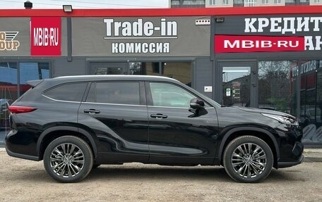 Toyota Highlander, 2025 год, 5 500 000 рублей, 13 фотография