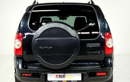 Chevrolet Niva I рестайлинг, 2019 год, 890 000 рублей, 6 фотография