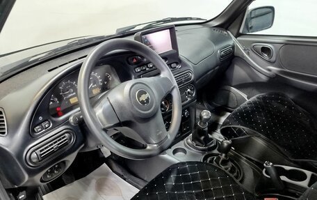 Chevrolet Niva I рестайлинг, 2019 год, 890 000 рублей, 17 фотография