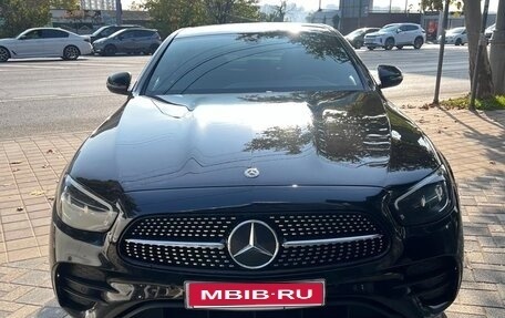 Mercedes-Benz E-Класс, 2020 год, 4 450 000 рублей, 1 фотография