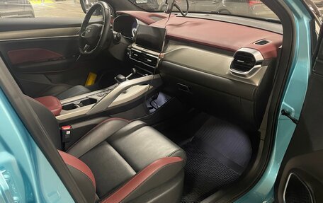 Geely Coolray I, 2023 год, 2 200 000 рублей, 8 фотография