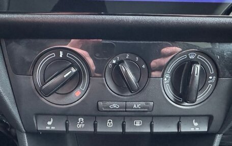 Skoda Rapid I, 2017 год, 1 379 000 рублей, 13 фотография