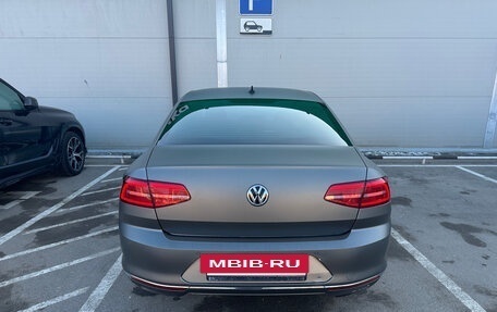 Volkswagen Passat B8 рестайлинг, 2017 год, 1 600 000 рублей, 6 фотография