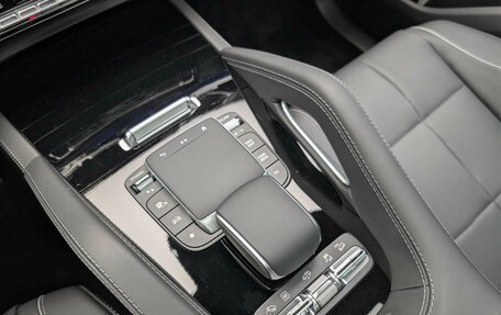 Mercedes-Benz GLS, 2025 год, 18 800 000 рублей, 15 фотография