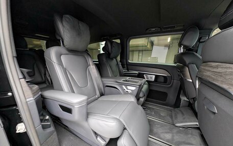 Mercedes-Benz V-Класс, 2025 год, 15 800 000 рублей, 10 фотография