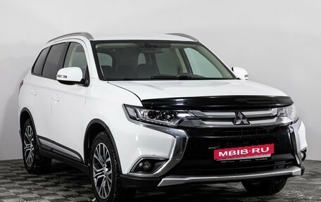 Mitsubishi Outlander III рестайлинг 3, 2017 год, 1 449 000 рублей, 3 фотография