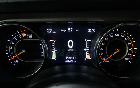 Jeep Wrangler, 2020 год, 5 900 000 рублей, 12 фотография