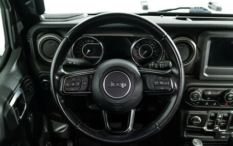 Jeep Wrangler, 2020 год, 5 900 000 рублей, 18 фотография