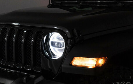 Jeep Wrangler, 2020 год, 5 900 000 рублей, 24 фотография