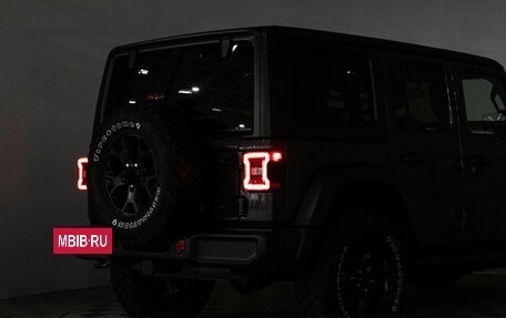 Jeep Wrangler, 2020 год, 5 900 000 рублей, 26 фотография