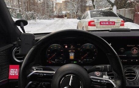 Mercedes-Benz E-Класс, 2020 год, 4 750 000 рублей, 12 фотография