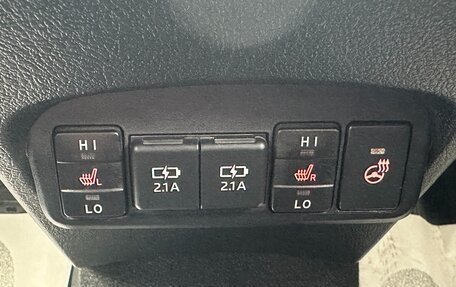 Toyota Sienta II, 2021 год, 1 950 000 рублей, 10 фотография