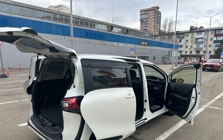 Toyota Sienta II, 2021 год, 1 950 000 рублей, 15 фотография