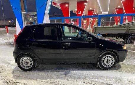 Fiat Punto III Punto Evo рестайлинг, 2002 год, 130 000 рублей, 4 фотография