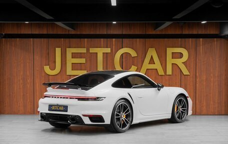 Porsche 911, 2021 год, 24 300 000 рублей, 8 фотография