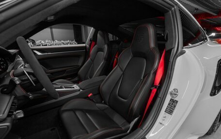 Porsche 911, 2021 год, 24 300 000 рублей, 19 фотография