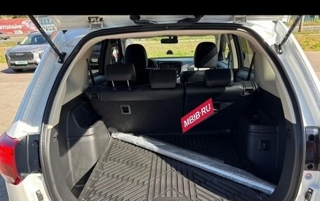 Mitsubishi Outlander III рестайлинг 3, 2019 год, 2 700 000 рублей, 13 фотография