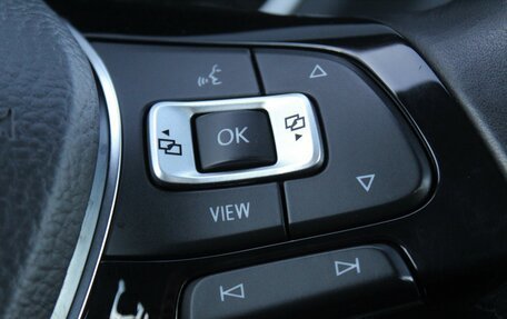 Volkswagen Tiguan II, 2019 год, 2 470 000 рублей, 11 фотография